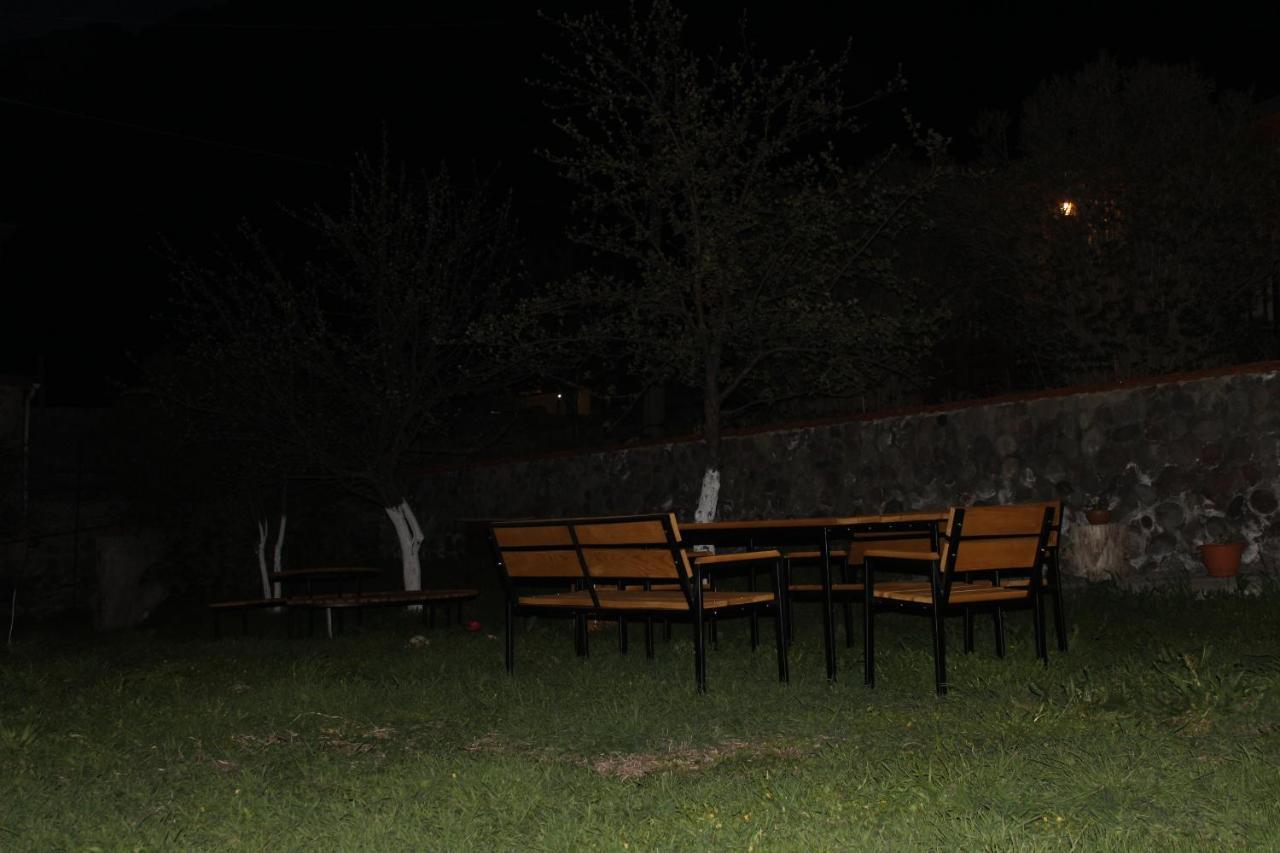 Hotel Golden Star Kazbegi Exterior foto